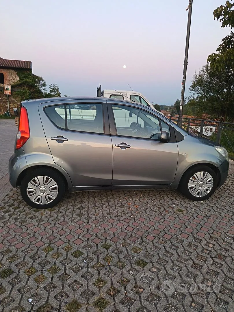 Opel Agila 2011 photo 3