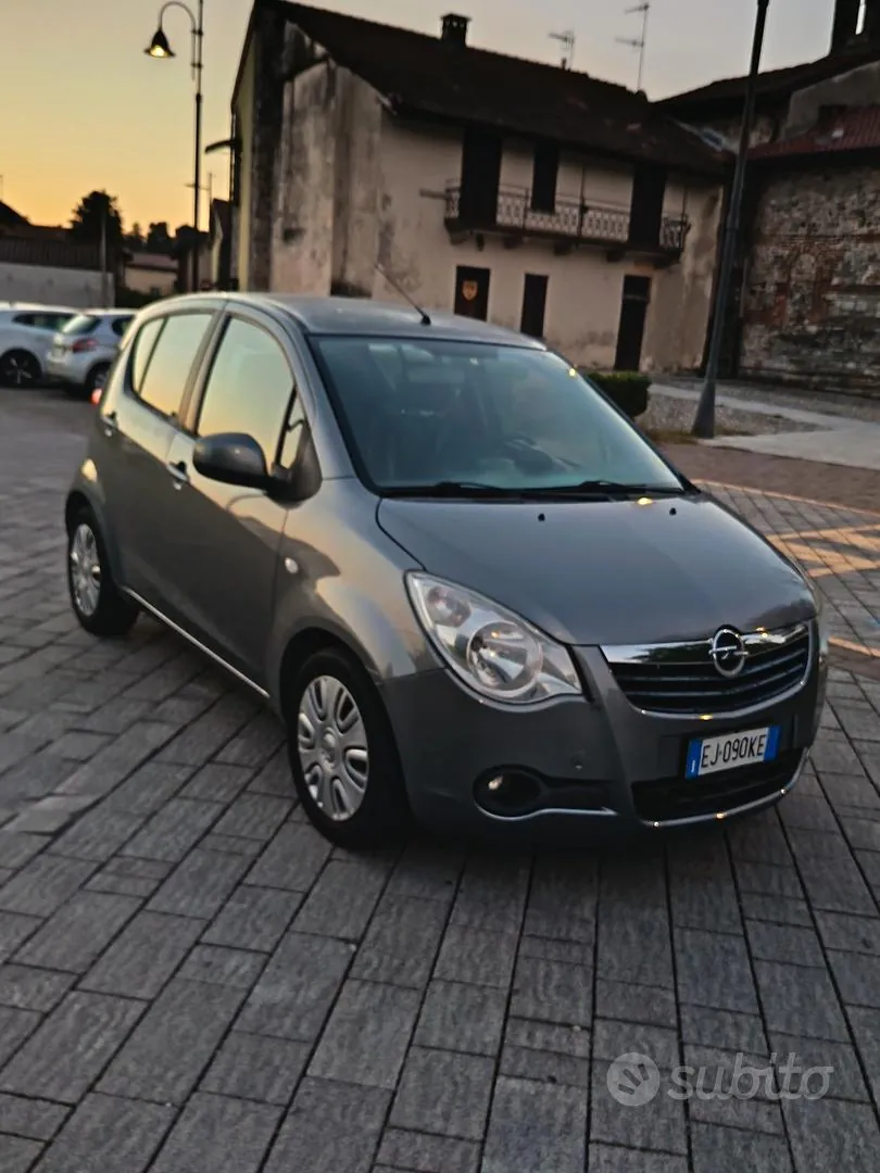 Opel Agila 2011 photo 2
