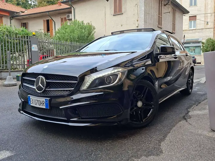 Mercedes-Benz A 160 2014 photo 3
