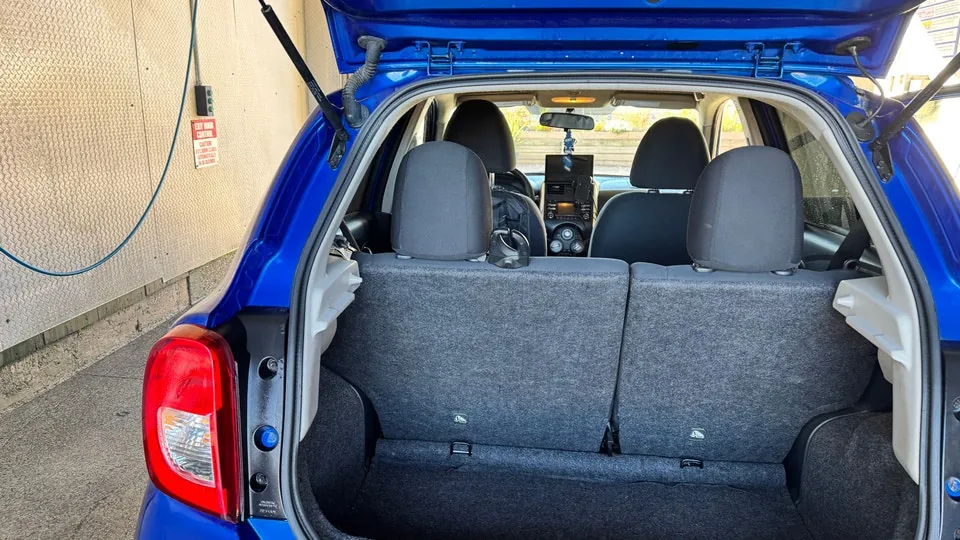 Nissan Micra 2015 photo 5