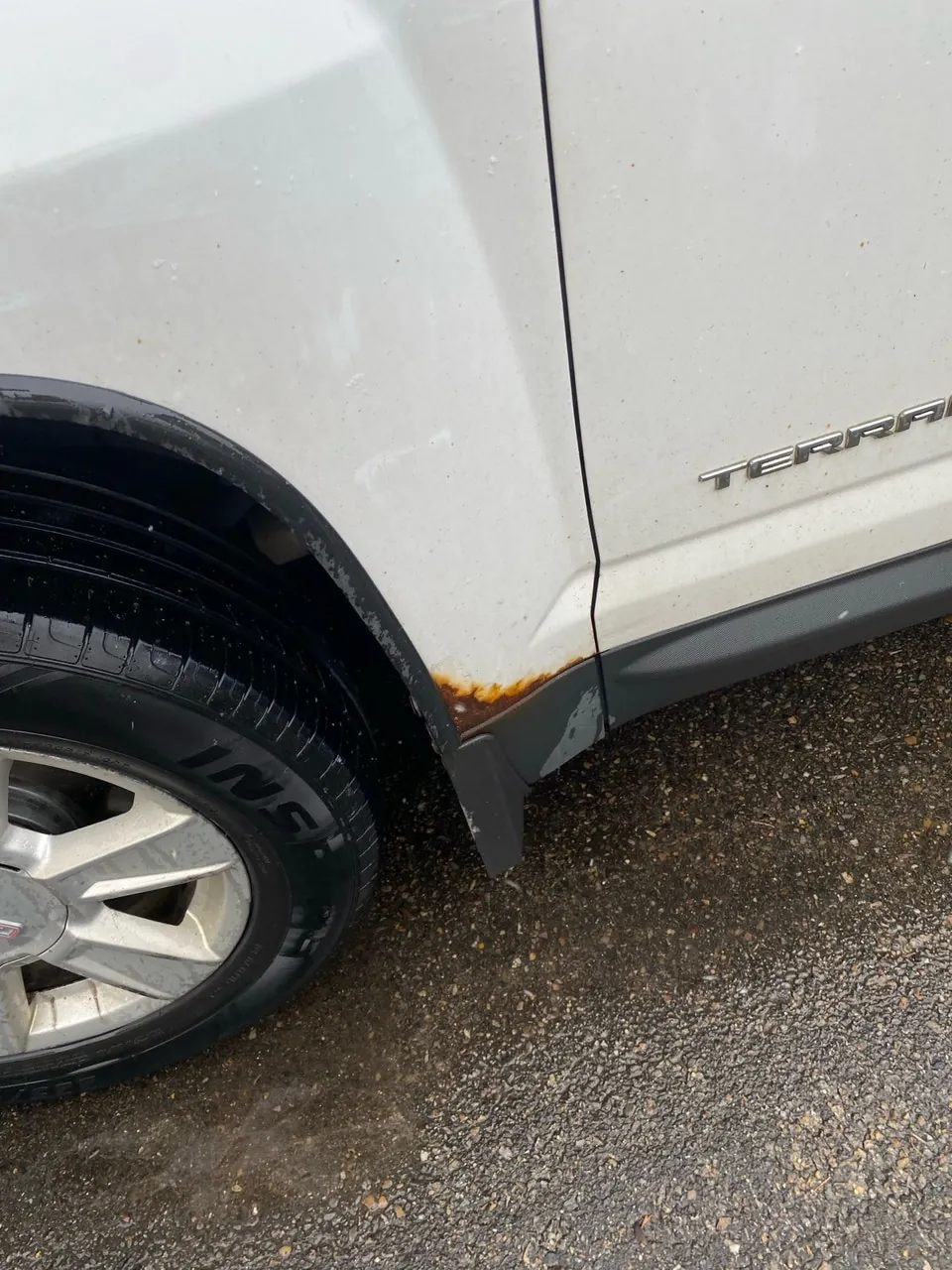 GMC Terrain 2011 photo 4