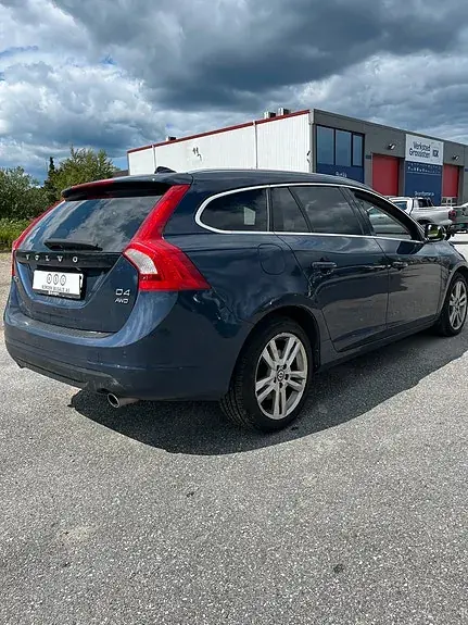 Volvo V60 2013 photo 4