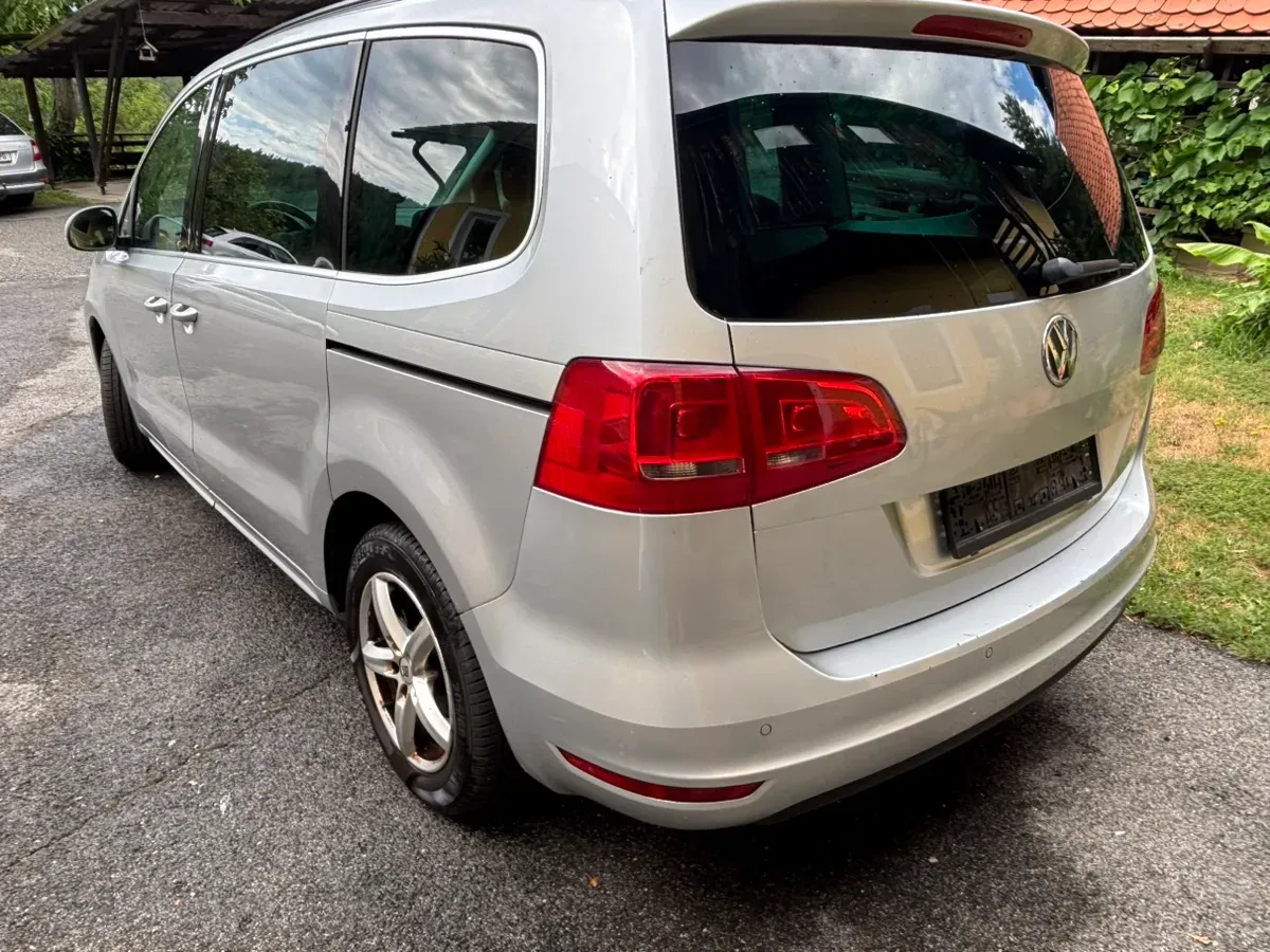 Volkswagen Sharan 2013 photo 3
