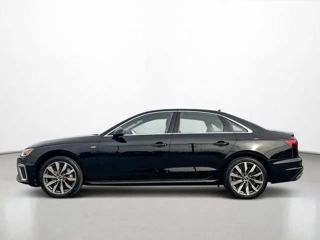 Audi A4 2023 photo 2
