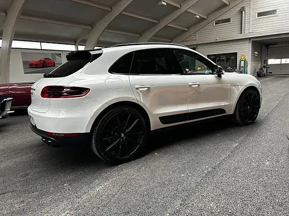 Porsche Macan 2015 photo 3