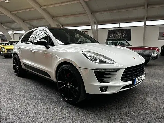 Porsche Macan 2015 photo 2