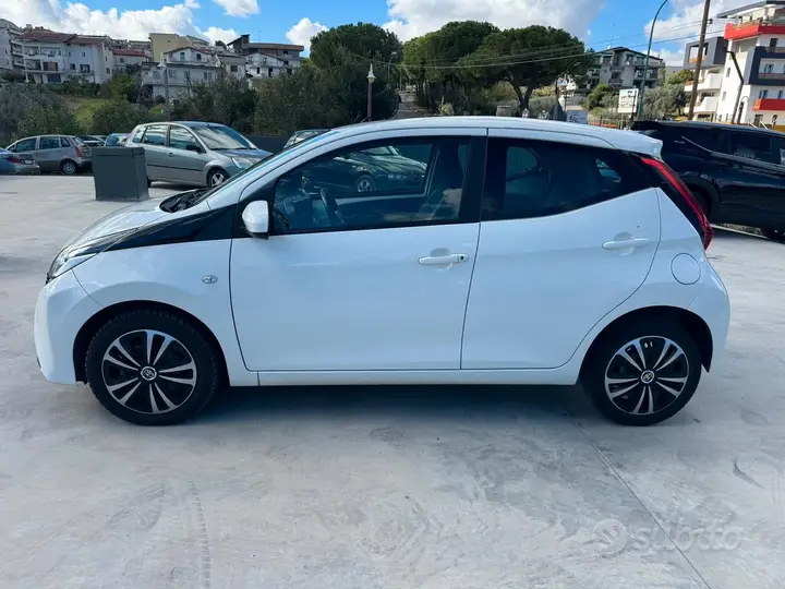 Toyota Aygo 2018 photo 3