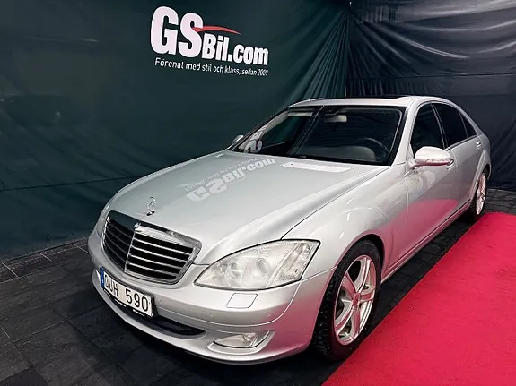Mercedes-Benz S320