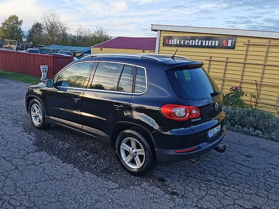 Volkswagen Tiguan 2009 photo 2