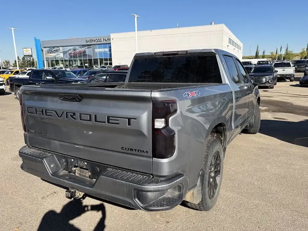 Chevrolet Silverado 1500 2023 photo 5