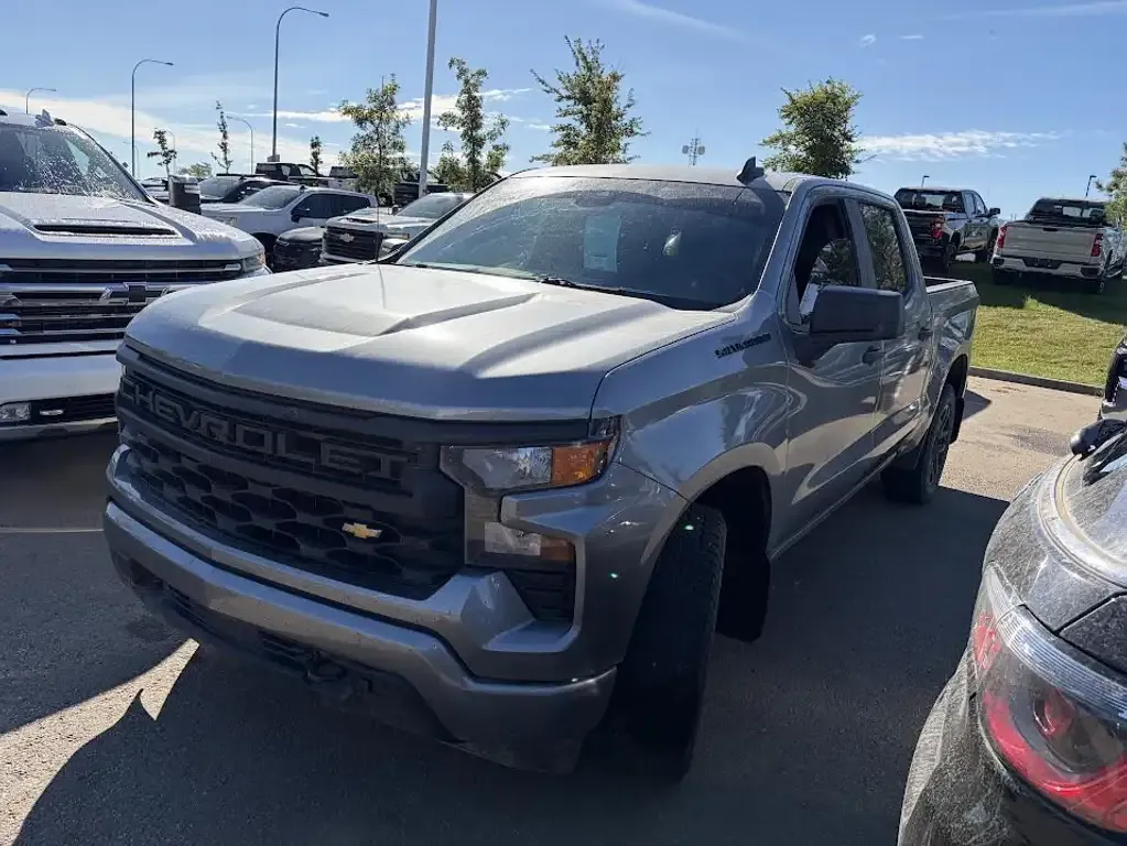 Chevrolet Silverado 1500 2023 photo 3