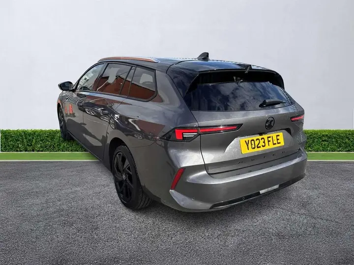 Vauxhall Astra 2023 photo 2