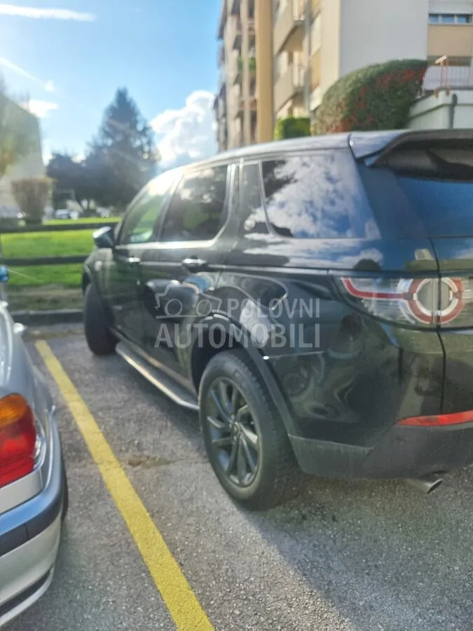 Land Rover Discovery Sport 2017 photo 4