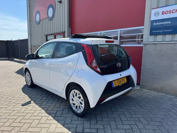 Toyota Aygo 2021 photo 2