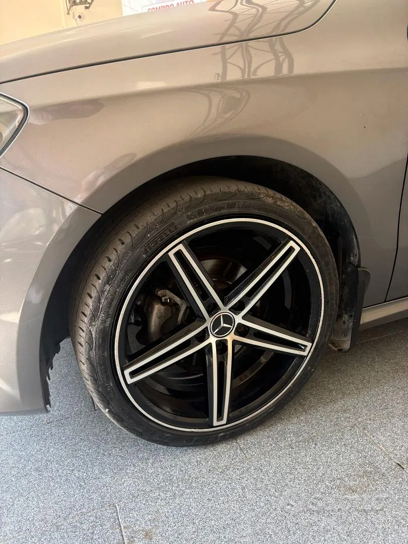 Mercedes-Benz A 180 Cdi Automatic Premium 2014 photo 4