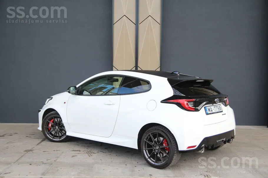 Toyota Yaris 2021 photo 4