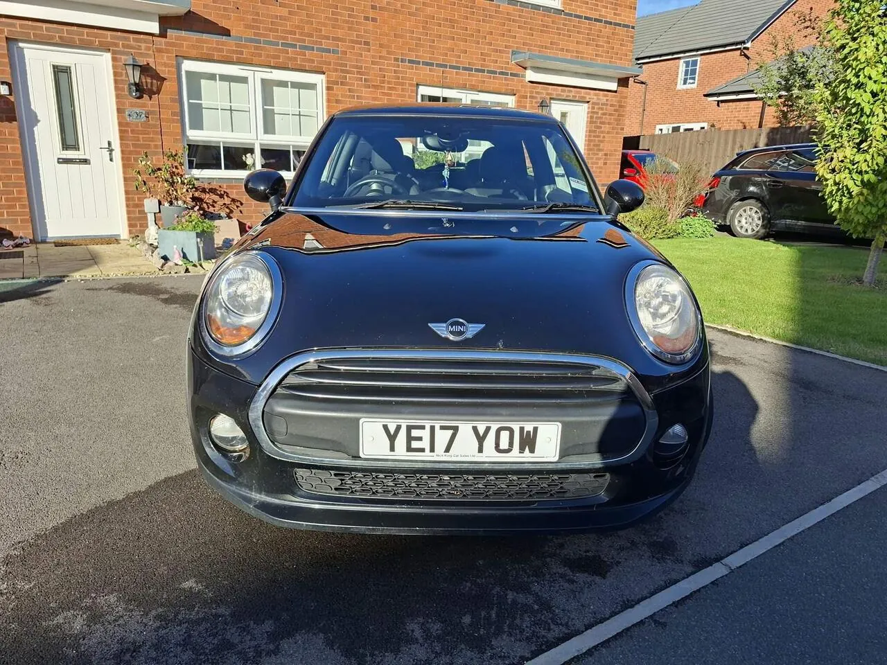 Mini Hatch 2017 photo 2