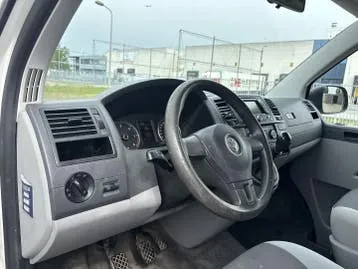 Volkswagen Transporter 2013 photo 3
