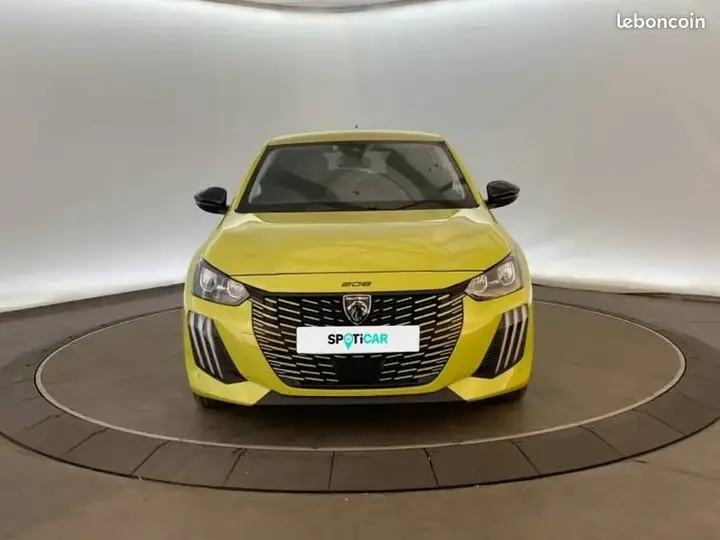 Peugeot 208 2025 photo 2