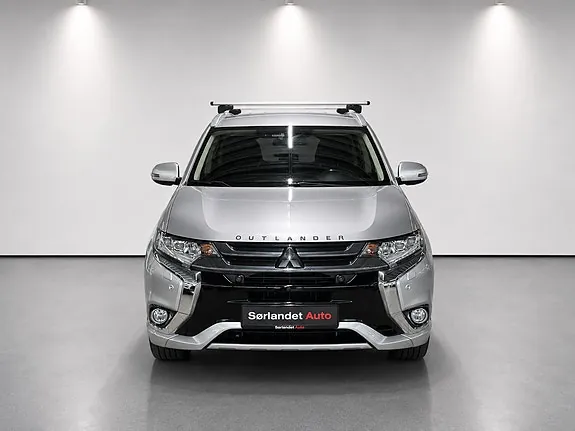 Mitsubishi Outlander 2018 photo 3