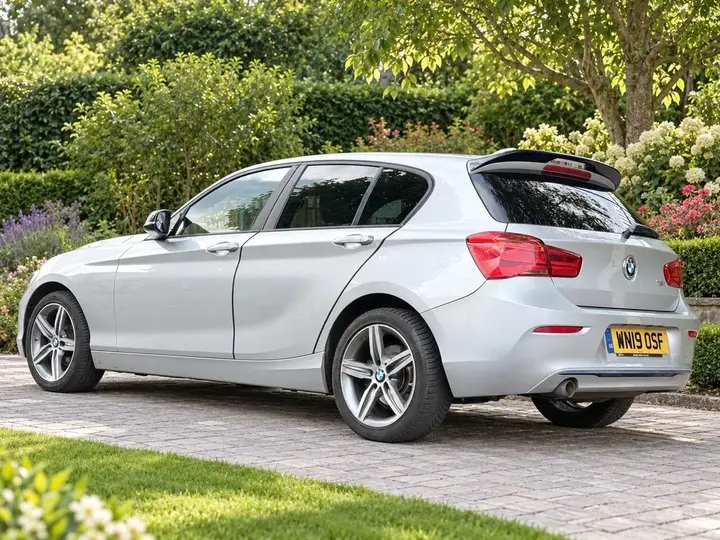 BMW 1 Series 2019 photo 4
