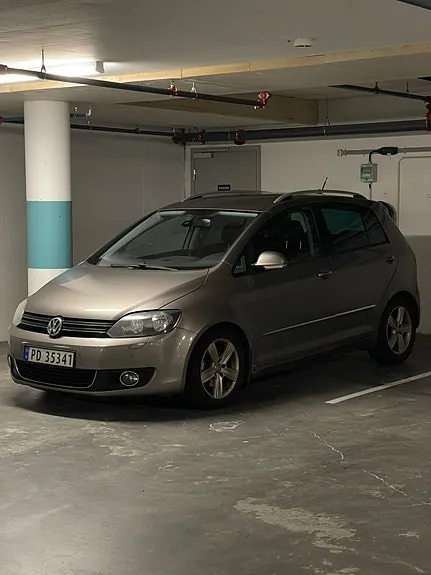 Volkswagen Golf Plus 2011 photo 2