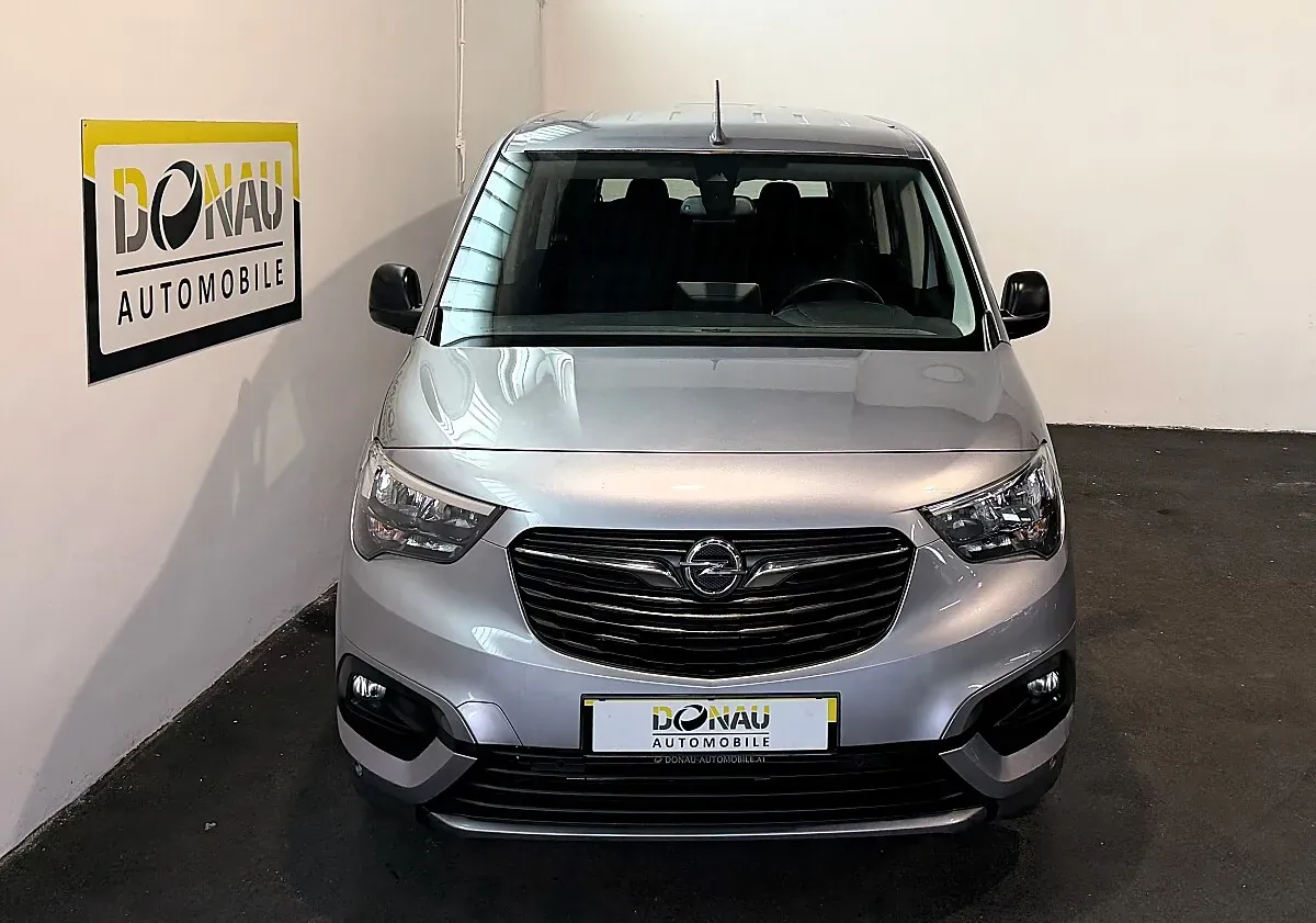 Opel Combo 2021 photo 2