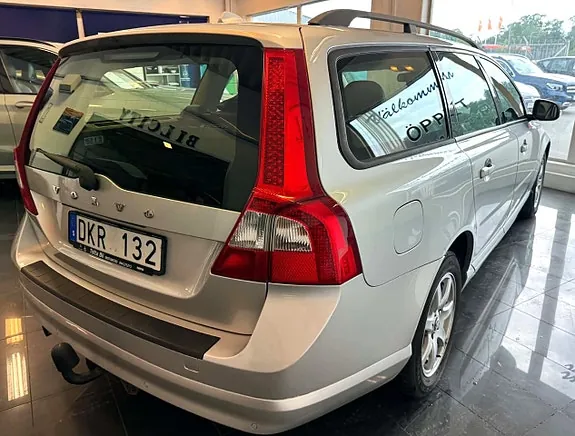 Volvo V70 2009 photo 4