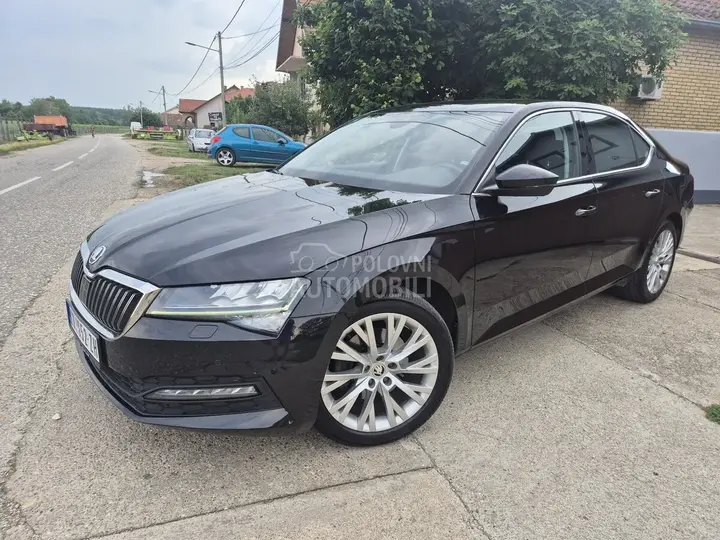 Skoda Superb 2022 photo 5