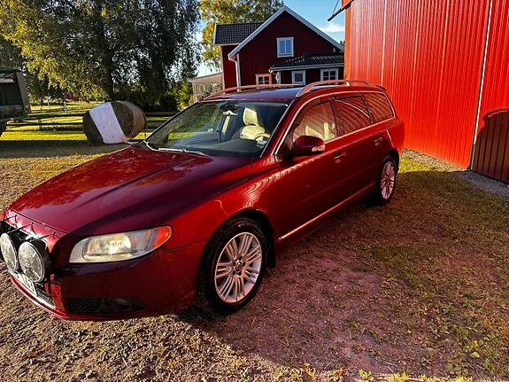 Volvo V70 2009 photo 4
