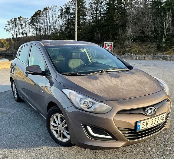 Hyundai I30 2013 photo 2