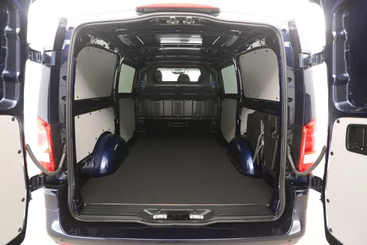 Mercedes-Benz Vito 2022 photo 3