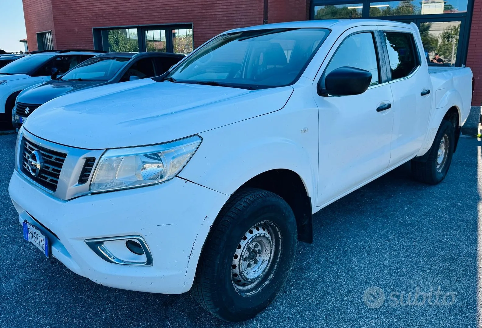 Nissan Navara 2018 photo 2