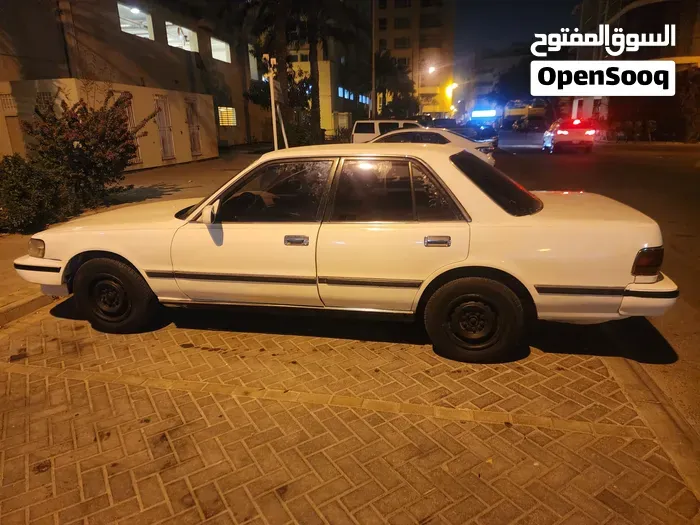 Toyota Cressida 1993 photo 3