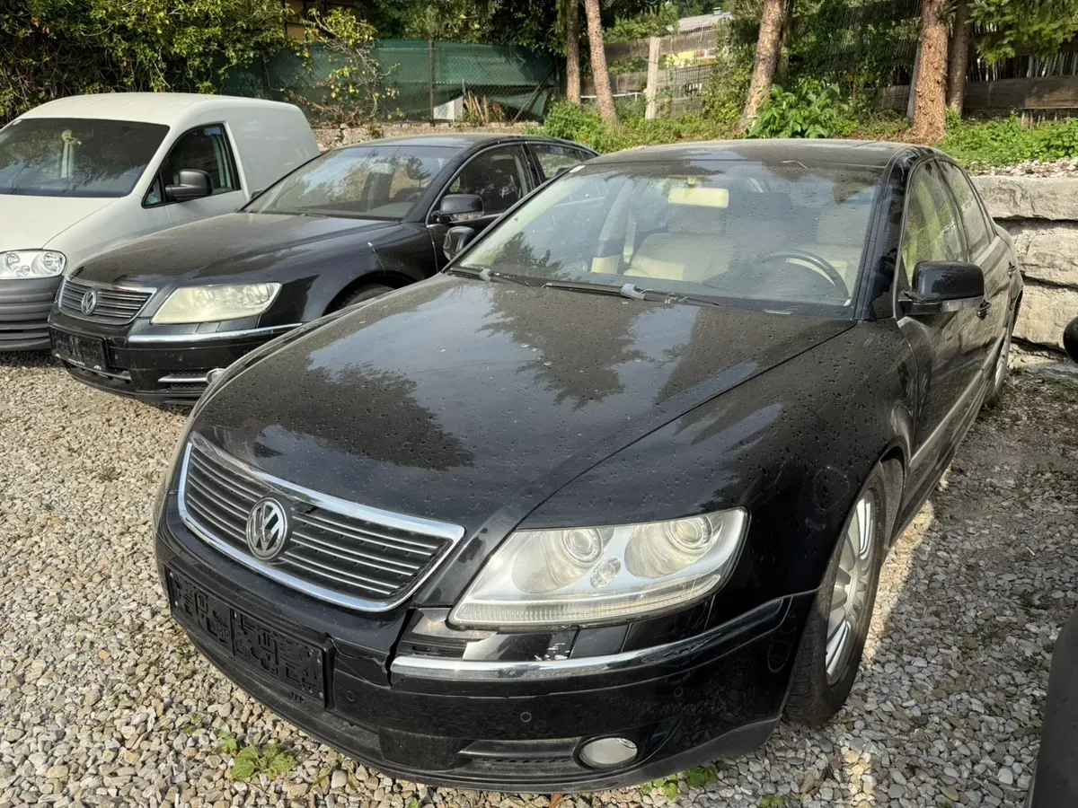Volkswagen Phaeton 2005 photo 2