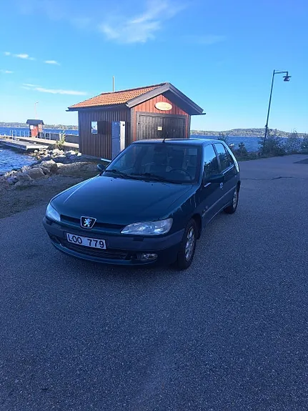 Peugeot 306 1999 photo 2
