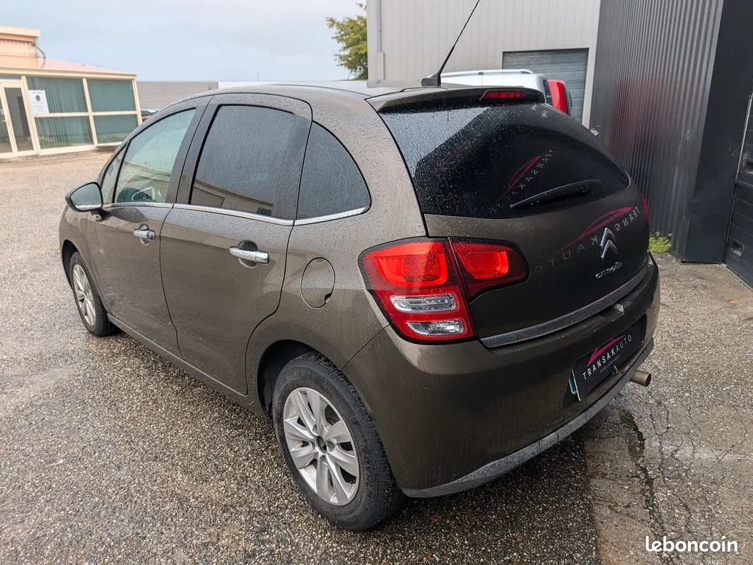 Citroen C3 2012 photo 3