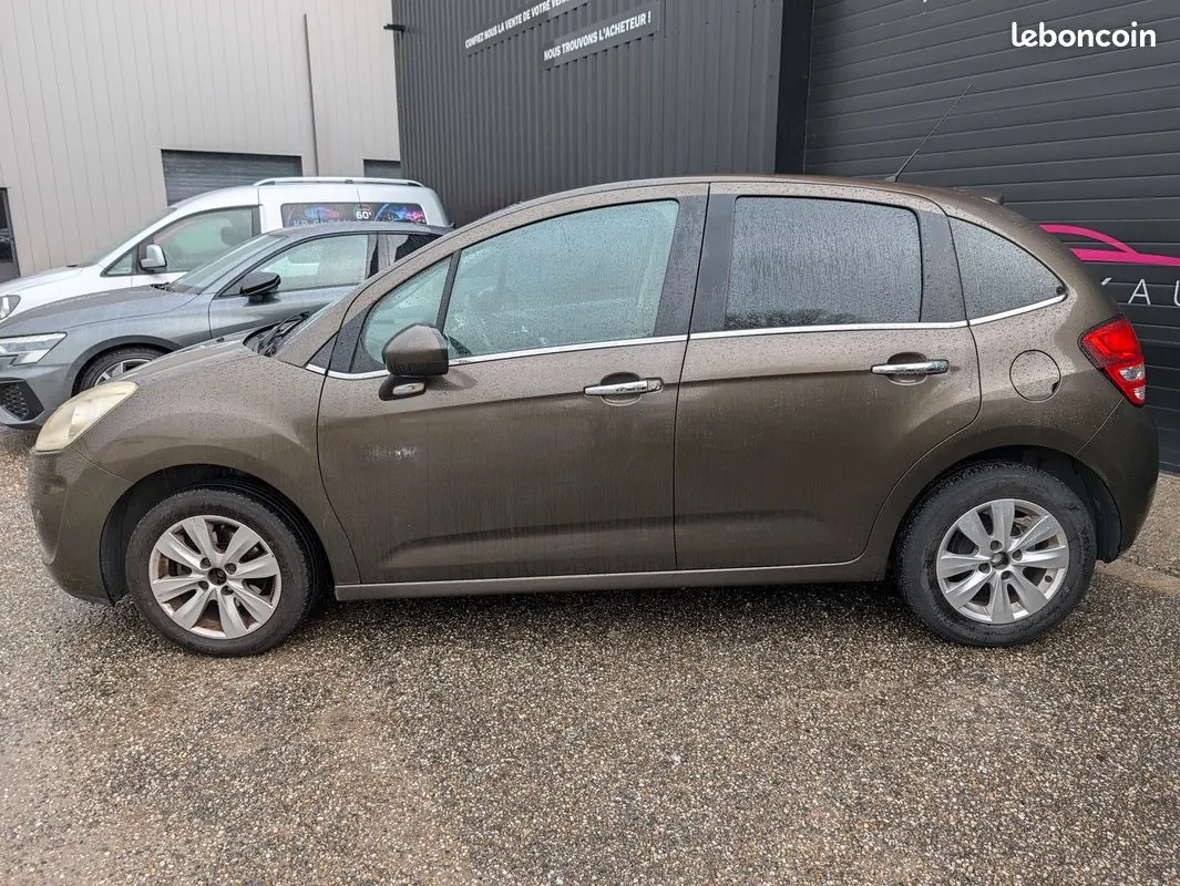 Citroen C3 2012 photo 2