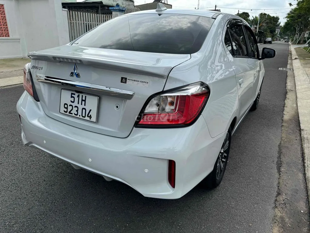 Mitsubishi Attrage 2021 photo 4