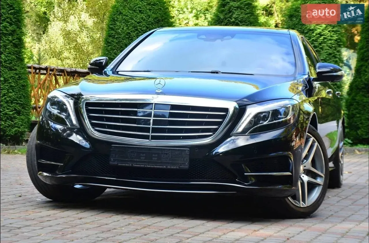 Mercedes-Benz S-Class