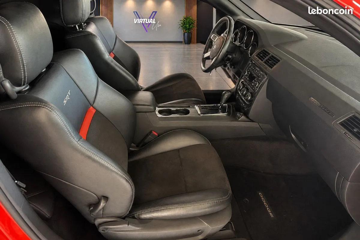 Dodge Challenger 2010 photo 5