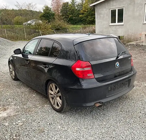 BMW 116D 2010 photo 5