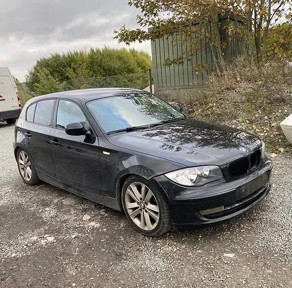 BMW 116D 2010 photo 3