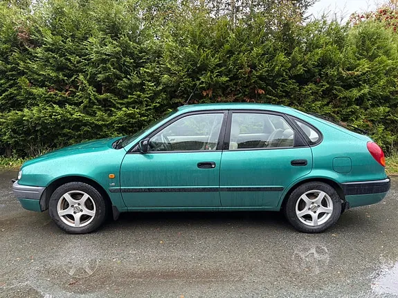 Toyota Corolla 1999 photo 3