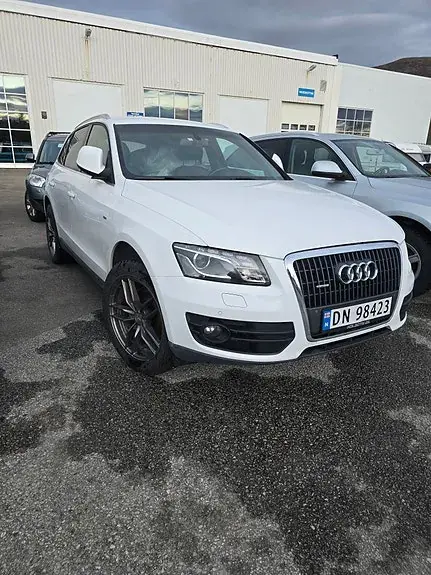 Audi Q5 2011 photo 2