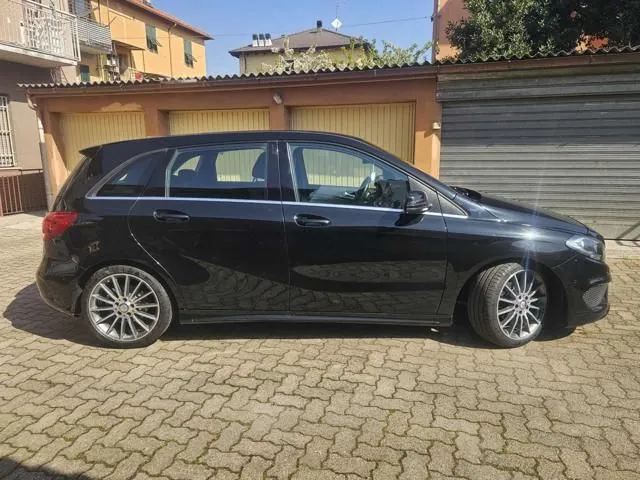 Mercedes-Benz B 180 2018 photo 5