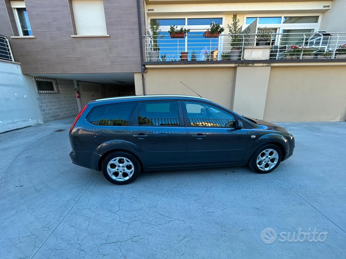 Ford Focus 2007 photo 3
