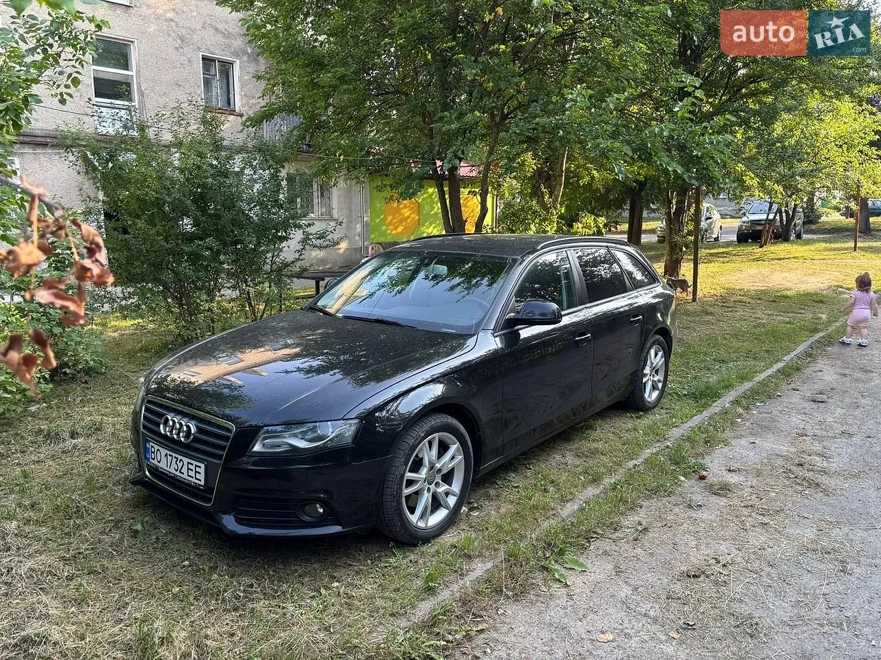 Audi A4 2008 photo 2