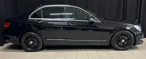 Mercedes-Benz C250 2012 photo 4