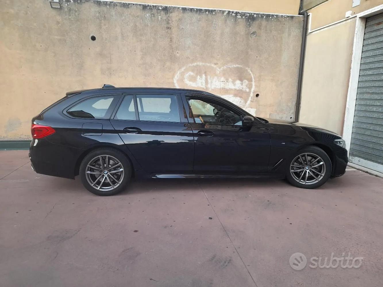 BMW 518D 2018 photo 2